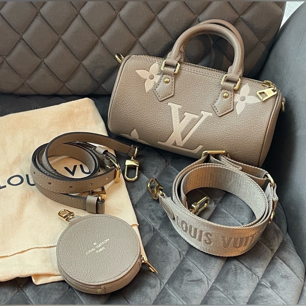 LOUIS VUITTON
Papillon BB - excellent near new condition